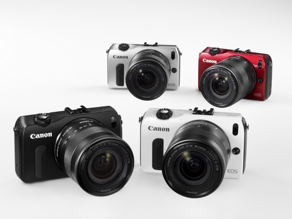 Беззеркальная камера Canon EOS M